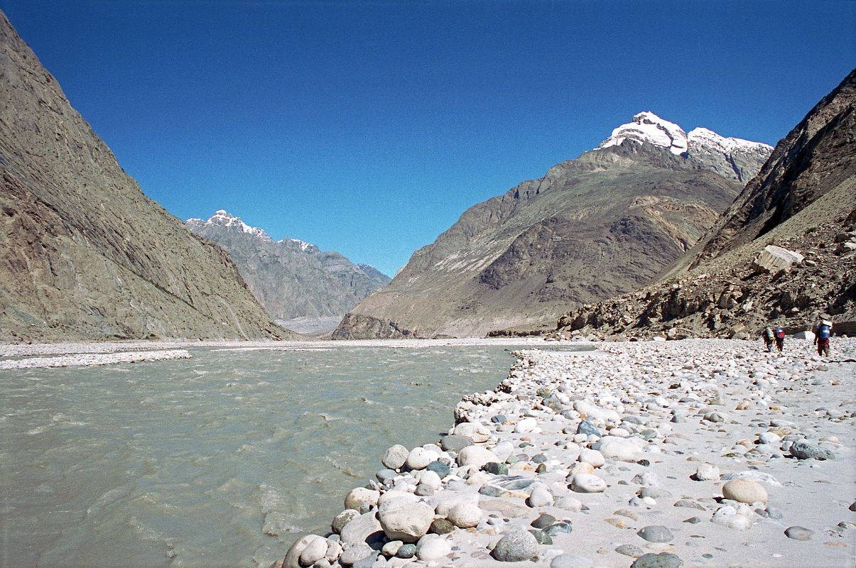 20 Looking Back Towards Jhola From Trail Next To Braldu River